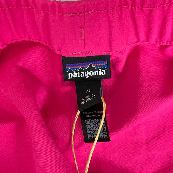Patagonia Barely Baggies Shorts 2.5" NWT - Picture 6 of 8